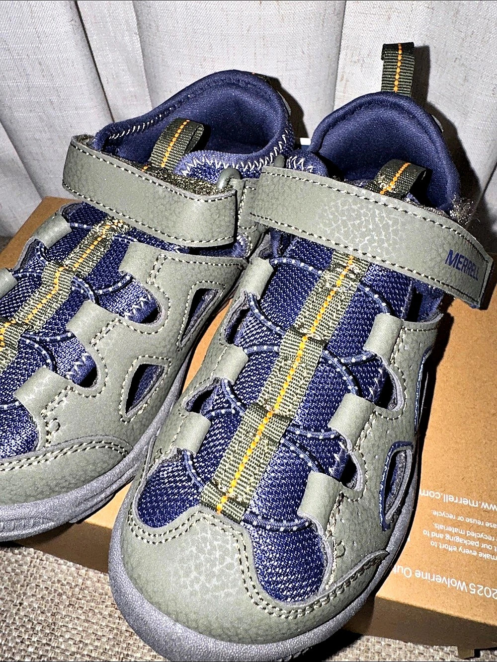 Merrell Explorer Compass Kids Sneakers Green & Blue US 2 NWT